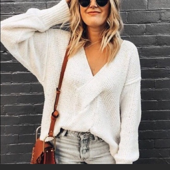 Free People Sweaters - Free People Oversized vneck sweater
